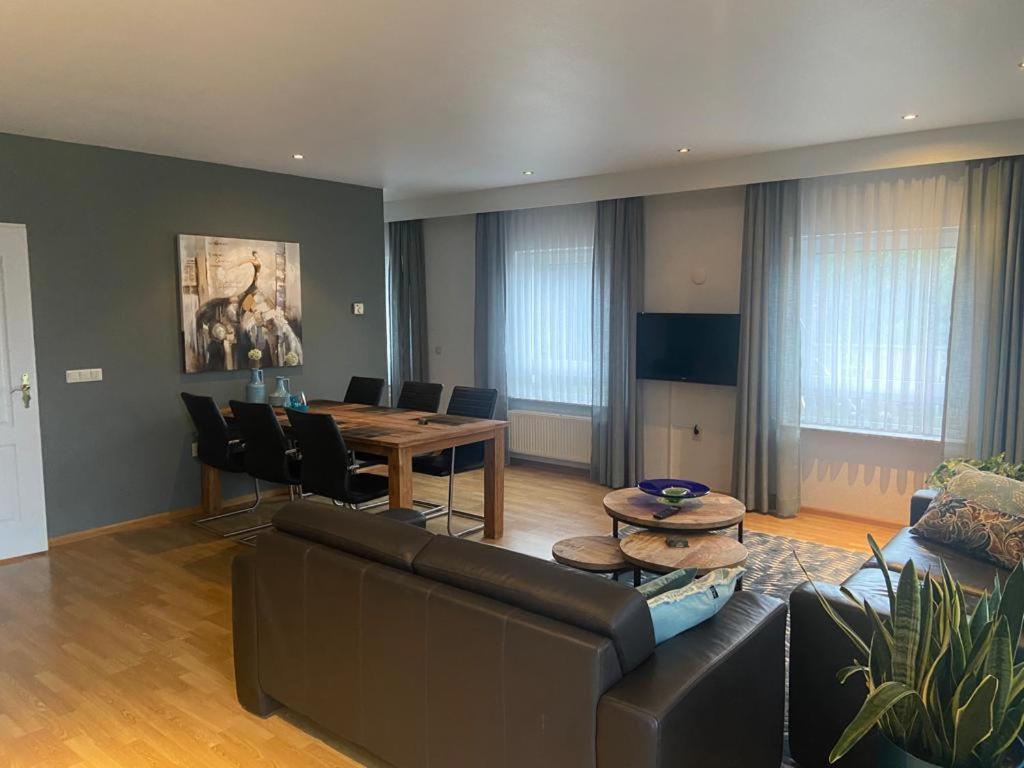 Panorama Sousberg Appartementen สคินน ออพ คึล ภายนอก รูปภาพ